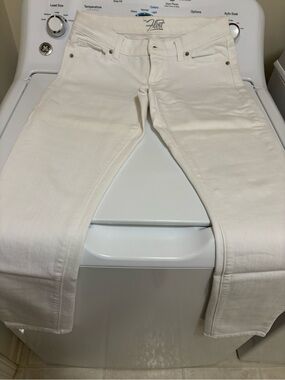 Old Navy The Flirt White Pant